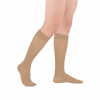 Компрессионные гольфы 1С154 VENOTEKS, 1 класс купить в OrtoMir24